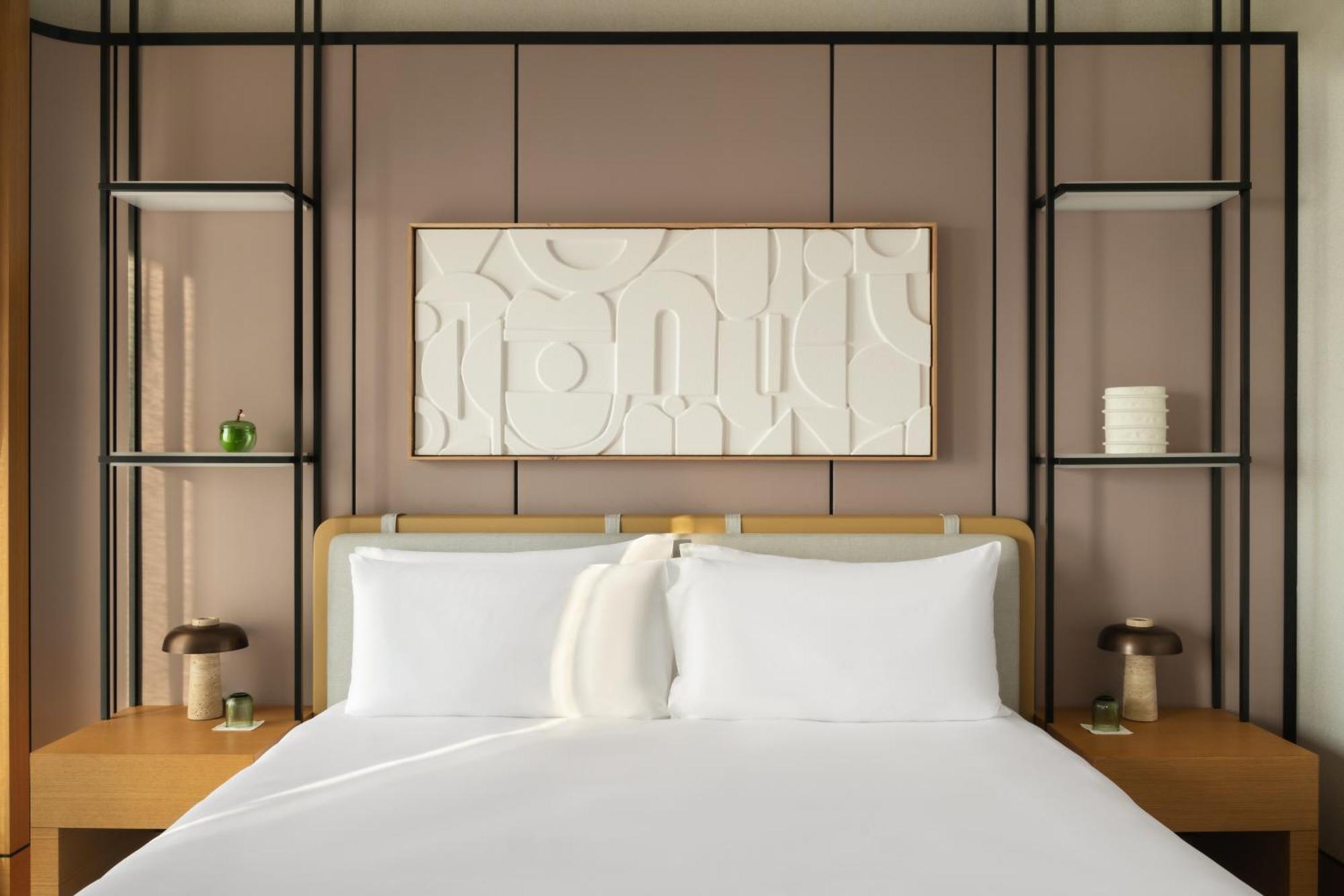 凯撒宫殿蓝水酒店 迪拜 外观 照片 A bedroom at the hotel
